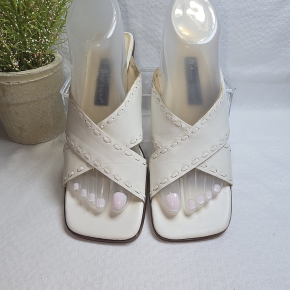 ETIENNE AIGNER WHITE CRISS CROSS LEATHER BLOCK HEEL SANDAL WOMENS SIZE 7.5 - Picture 6 of 9
